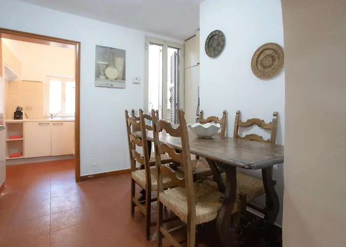 Domus Serpenti - Colosseum Apartamento *